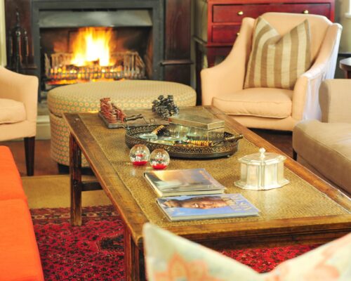 Tilney Lounge