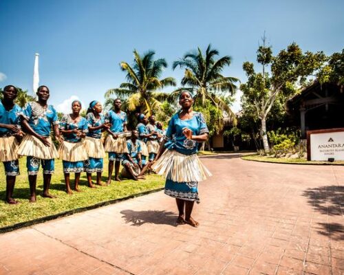 anantara_bazaruto_island_resort_local_dancers1