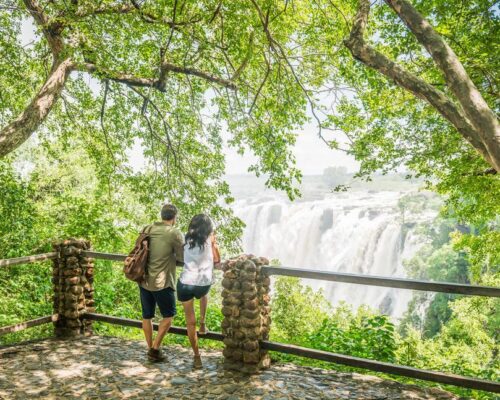 avani_victoria_falls_resort_viewing_lifestyle1