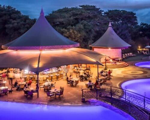 avani_victoria_falls_shungu_pool_terrace_590x354