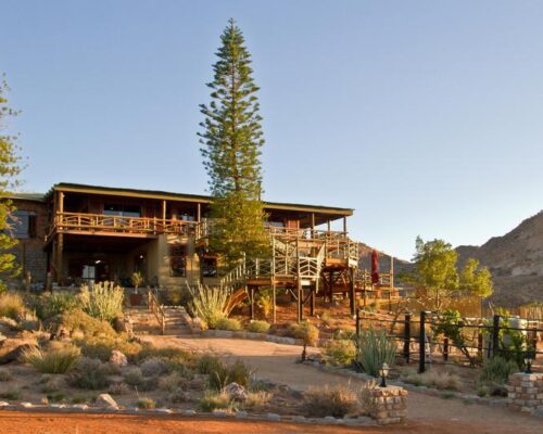 desert_horse_inn10